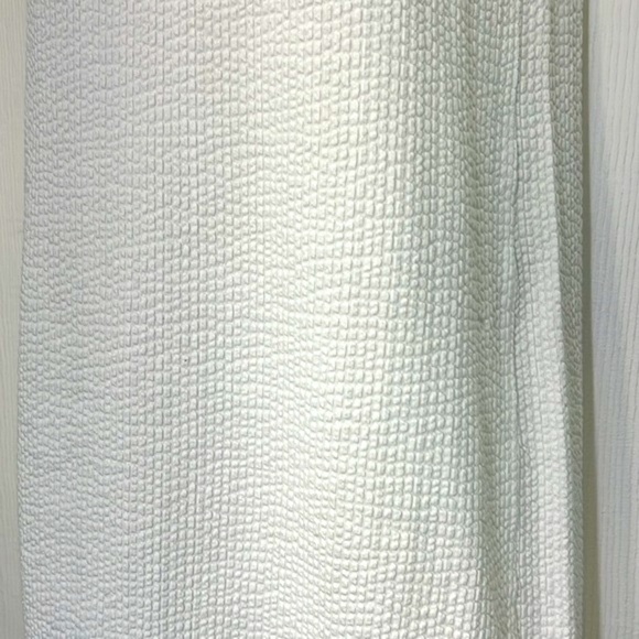 Club Monaco - White Pebbled Design Sleeveless Lightweight Mini Dress Size Small - Picture 6 of 11
